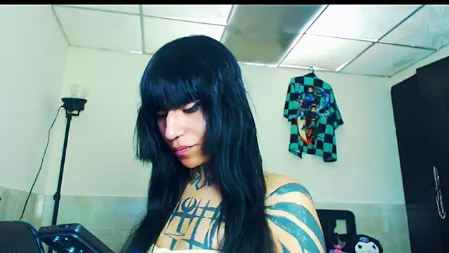 jazmin wolf online show from 02-08-26, 04:21