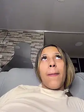 Snapshot of vicky_bass_ chatting on 02-15-26, 03:36 vicky bass online show from 02-15-26, 03:36