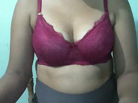 Snapshot of anacarada chatting on 02-11-26, 10:26 anacarada online show from 02-11-26, 10:26