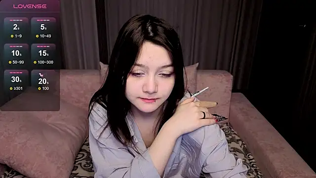 xxxnaughtyfoxyxxx online show from 04-10-26, 09:14