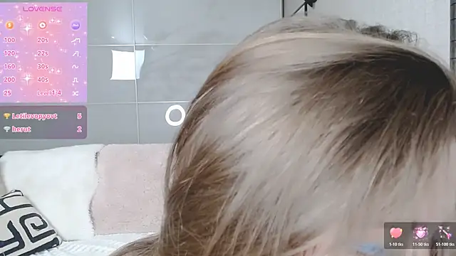 KarolinaLiss online show from 03-11-26, 06:25