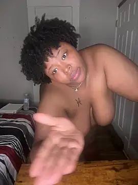 Chocolatebunnyxx96 online show from 04-27-26, 02:09