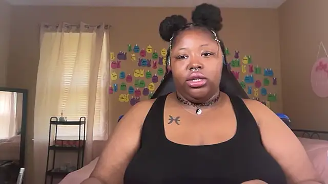 Chocolatebunnyxx96 online show from 06-11-26, 06:39