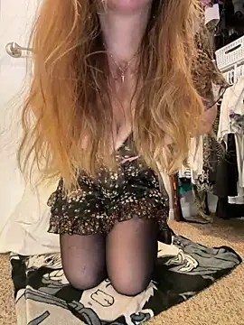 Elenore hoesevelt online show from 02-26-26, 03:49