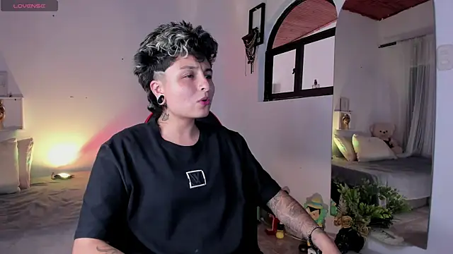 Zury Ramirez online show from 05-03-26, 08:48