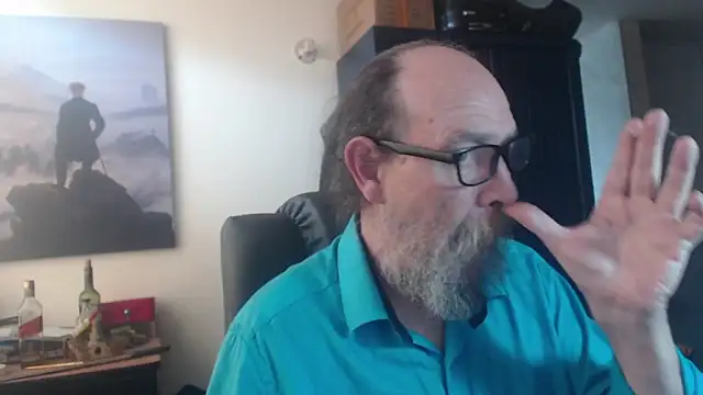 Uncle Hottie online show from 06-16-26, 03:03