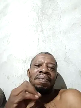 Negaomalinha1 online show from 03-06-26, 04:03