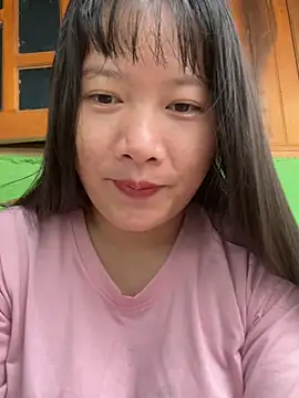 Snapshot of Suni-ii chatting on 05-08-26, 12:38 Suni-ii online show from 05-08-26, 12:38