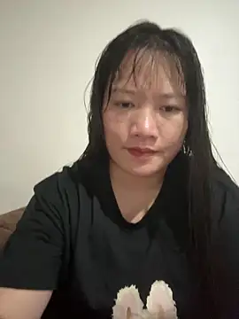 Snapshot of Suni-ii chatting on 05-10-26, 12:43 Suni-ii online show from 05-10-26, 12:43