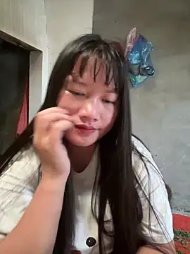Snapshot of Suni-ii chatting on 05-14-26, 11:33 Suni-ii online show from 05-14-26, 11:33