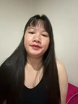 Snapshot of Suni-ii chatting on 05-19-26, 10:16 Suni-ii online show from 05-19-26, 10:16