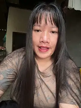 Snapshot of Suni-ii chatting on 05-20-26, 11:05 Suni-ii online show from 05-20-26, 11:05