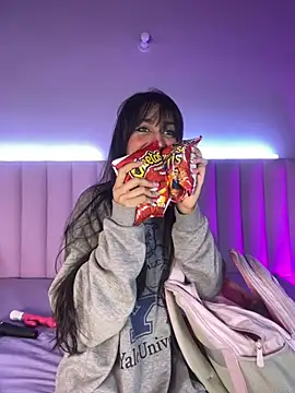 Snapshot of Denightjones chatting on 02-24-26, 03:37 Denightjones online show from 02-24-26, 03:37