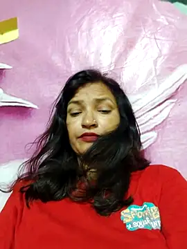 Snapshot of Priyaa_1433 chatting on 07-03-26, 12:17 Priyaa 1433 online show from 07-03-26, 12:17