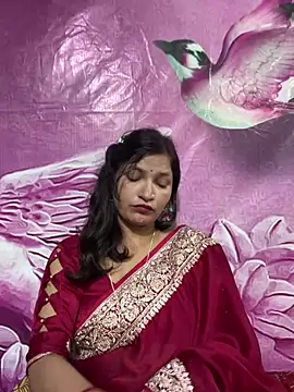 Snapshot of Priyaa_1433 chatting on 07-28-26, 06:20 Priyaa 1433 online show from 07-28-26, 06:20