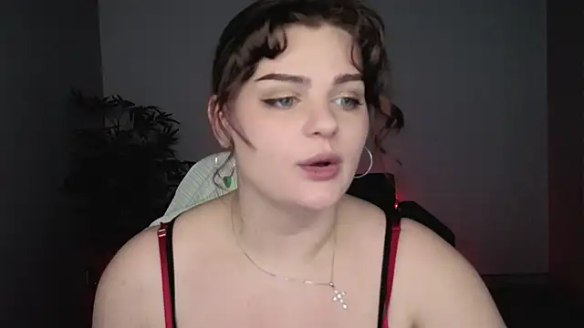 MilkyPop  online show from 04-18-26, 09:24