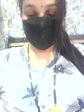 Snapshot of 01Roshani chatting on 05-14-26, 08:54 01Roshani online show from 05-14-26, 08:54