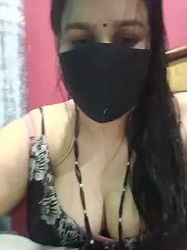 Snapshot of 01Roshani chatting on 05-16-26, 09:17 01Roshani online show from 05-16-26, 09:17