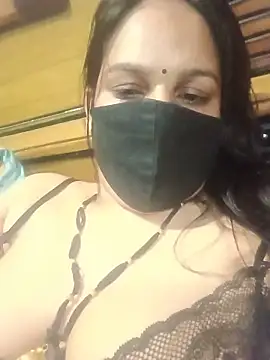 Snapshot of 01Roshani chatting on 06-09-26, 09:10 01Roshani online show from 06-09-26, 09:10