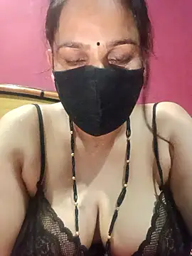 Snapshot of 01Roshani chatting on 06-09-26, 09:26 01Roshani online show from 06-09-26, 09:26