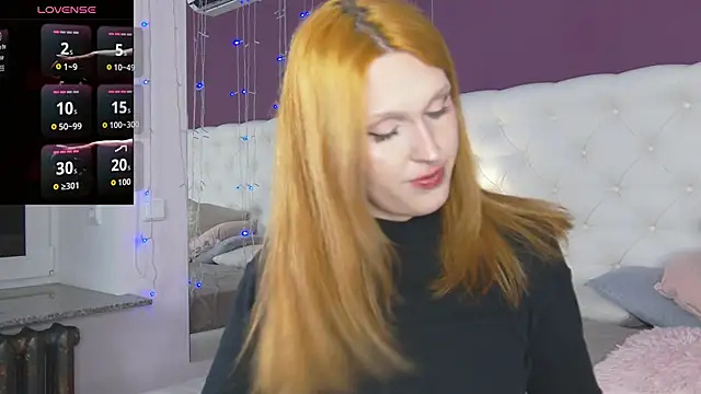 Snapshot of LunaBl1ss chatting on 02-13-26, 12:56 LunaBl1ss online show from 02-13-26, 12:56