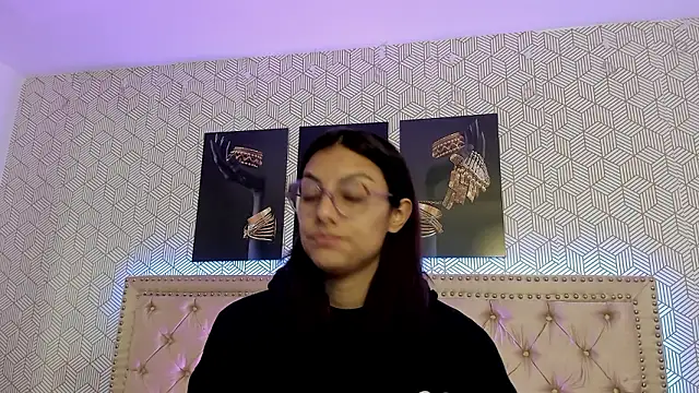 MeganRosseX online show from 03-09-26, 05:50