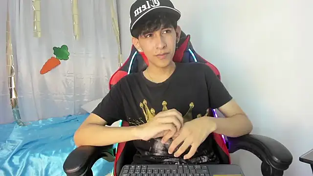 julian xx online show from 04-15-26, 07:10