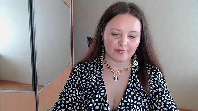 Snapshot of Sabrina_Weaver chatting on 05-21-26, 12:56 Sabrina Weaver online show from 05-21-26, 12:56