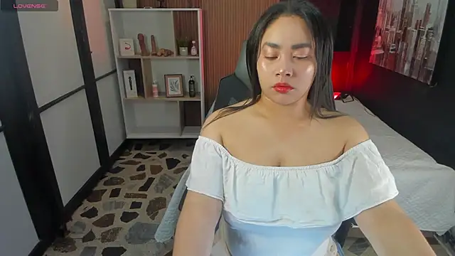 ThaliaBrookss  online show from 03-09-26, 05:00