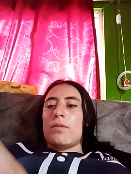 Snapshot of Sweet_Pink22 chatting on 01-11-26, 10:15 Sweet Pink22 online show from 01-11-26, 10:15