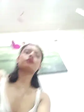 honeyluxe  online show from 04-25-26, 05:10