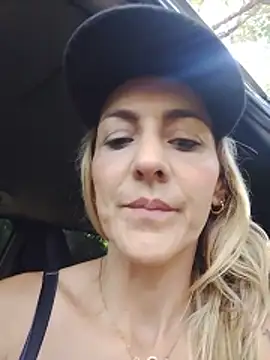 Monita Med online show from 05-31-26, 01:40