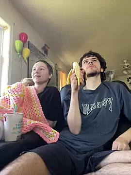 SugarNCinnamon online show from 03-08-26, 06:23