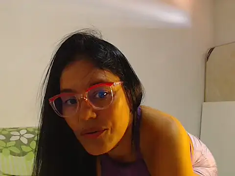 Elizabeth manzon online show from 06-01-26, 07:48