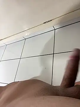 Wellington00  online show from 02-19-26, 10:39