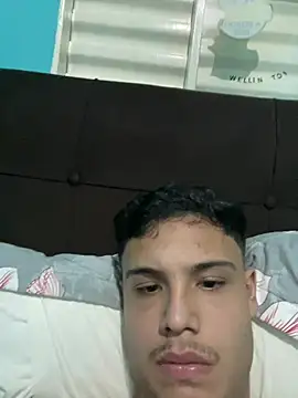 Wellington00  online show from 02-27-26, 12:43