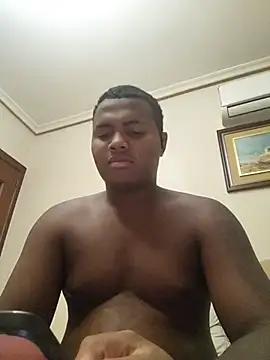 Snapshot of Negro_Mau30 chatting on 07-25-26, 09:12 Negro Mau30 online show from 07-25-26, 09:12