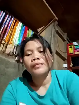 Snapshot of Hannah_4u chatting on 01-14-26, 11:38 Hannah 4u online show from 01-14-26, 11:38