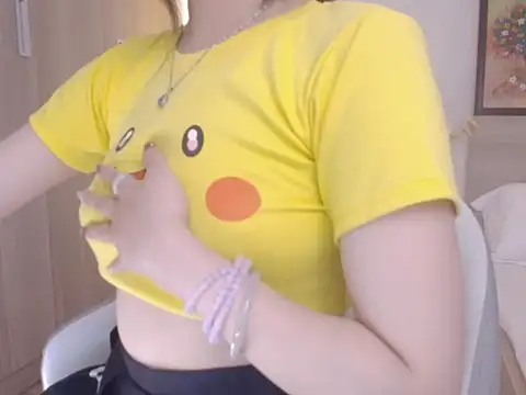 BunnyT Bae   online show from 03-29-26, 08:58