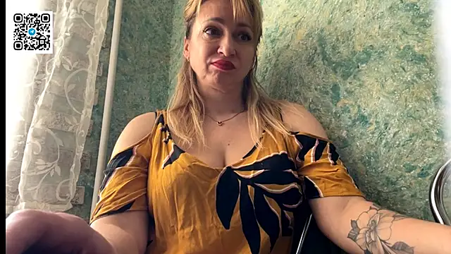 Lapussia  online show from 04-17-26, 10:29