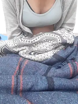 Royal Gril online show from 02-26-26, 12:09