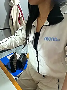 moon baby99 online show from 03-18-26, 03:48