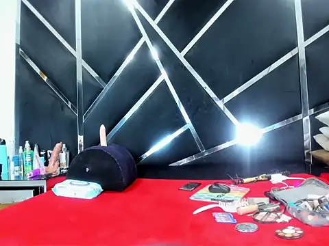 LauraScarlet online show from 03-02-26, 04:25