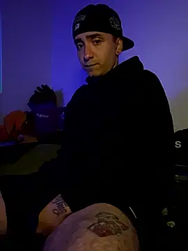 Snapshot of Sairobi chatting on 01-06-26, 11:07 Sairobi online show from 01-06-26, 11:07