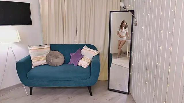 sheilaa pink online show from 04-08-26, 07:25