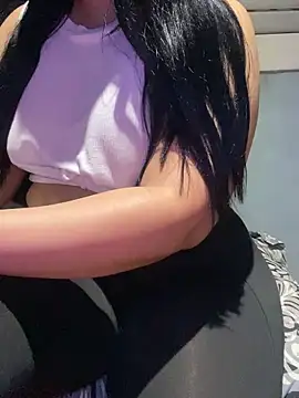 Lina Velvet  online show from 04-29-26, 12:59