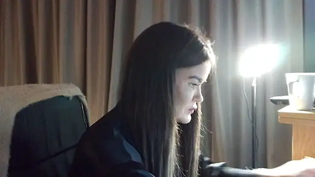 ScottishIvy online show from 02-09-26, 04:22