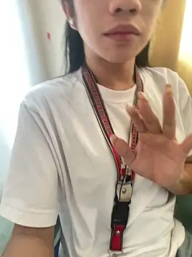 EnviousMaddie online show from 03-17-26, 05:22