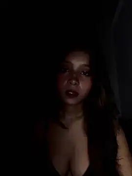 Snapshot of annaya_sexy chatting on 06-07-26, 06:44 annaya sexy online show from 06-07-26, 06:44