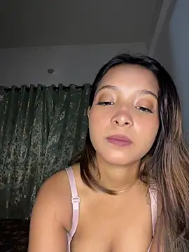 Snapshot of annaya_sexy chatting on 07-11-26, 06:54 annaya sexy online show from 07-11-26, 06:54
